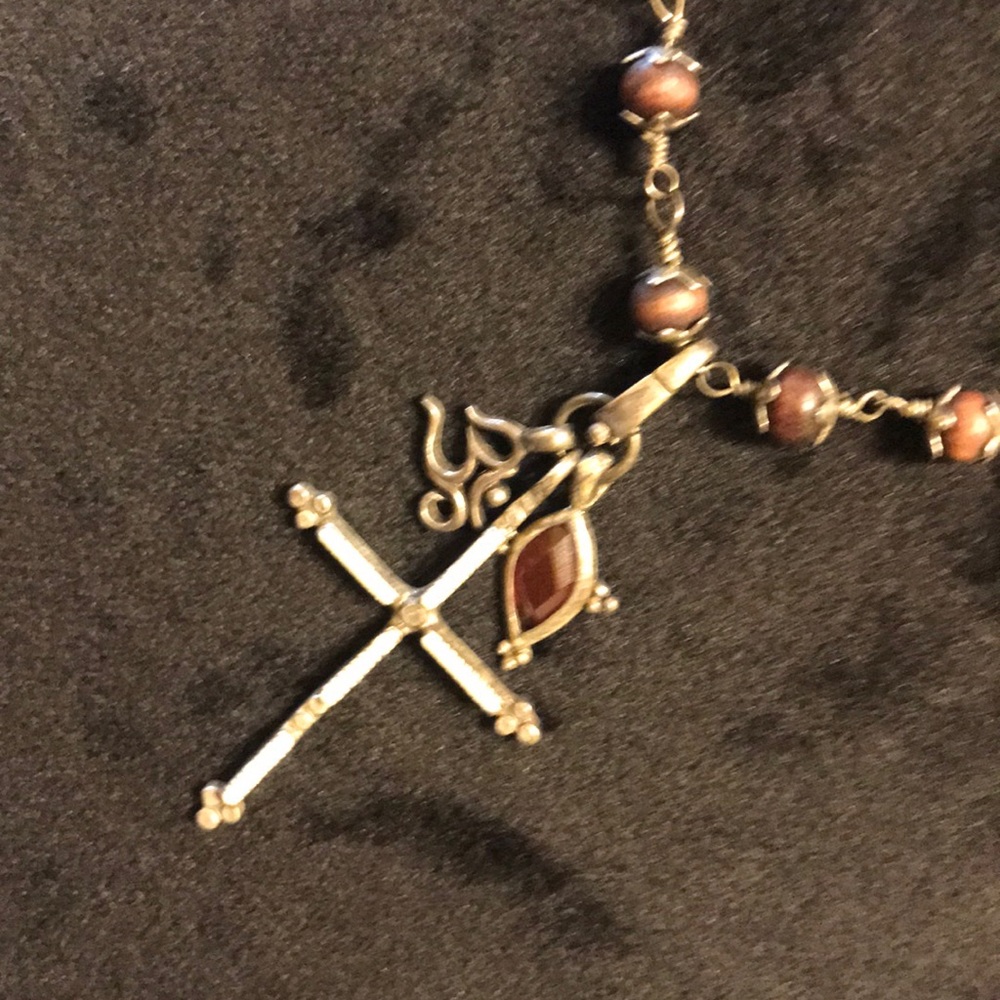 Necklace - Picture 3 of 4